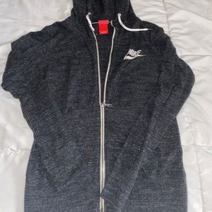 Nike Women’s Zip-up hoodie